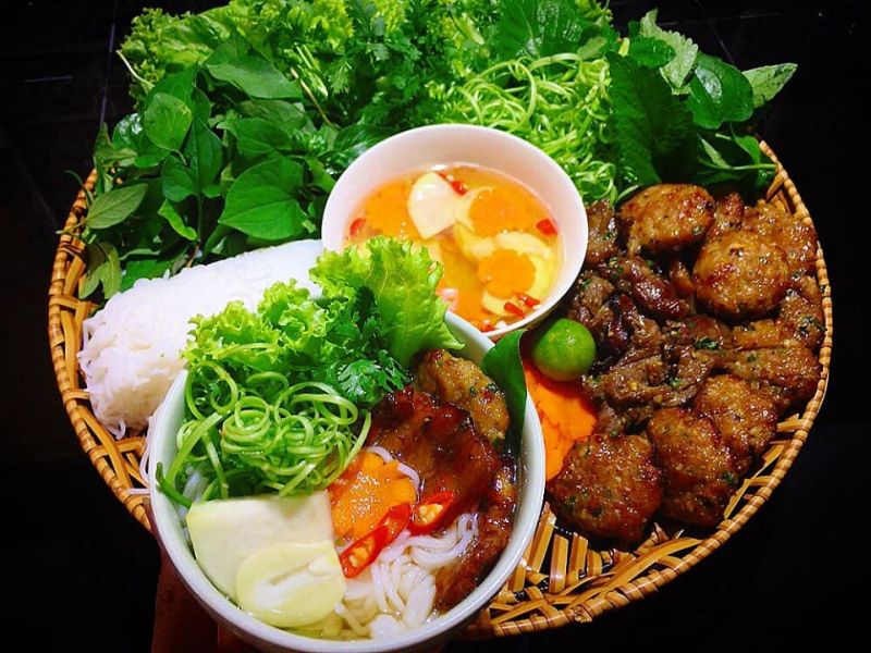 Amanda Nguyễn và niềm đam mê ẩm thực Việt